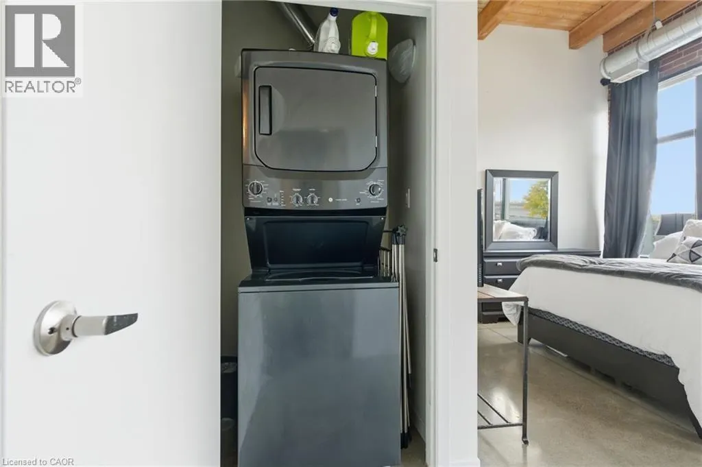 85 SPRUCE Street N Unit# 203, #203