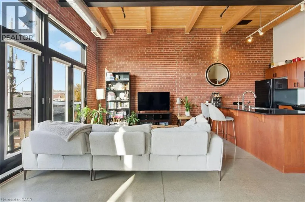 85 SPRUCE Street N Unit# 203, #203