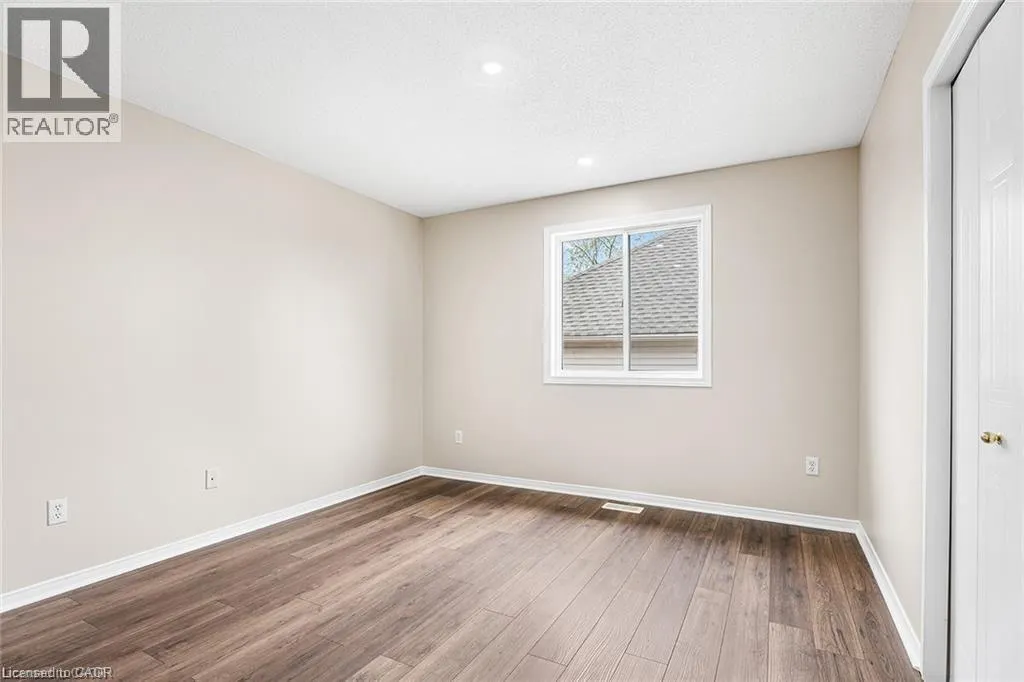 155 ELMIRA Road N Unit# UPPER, #UPPER