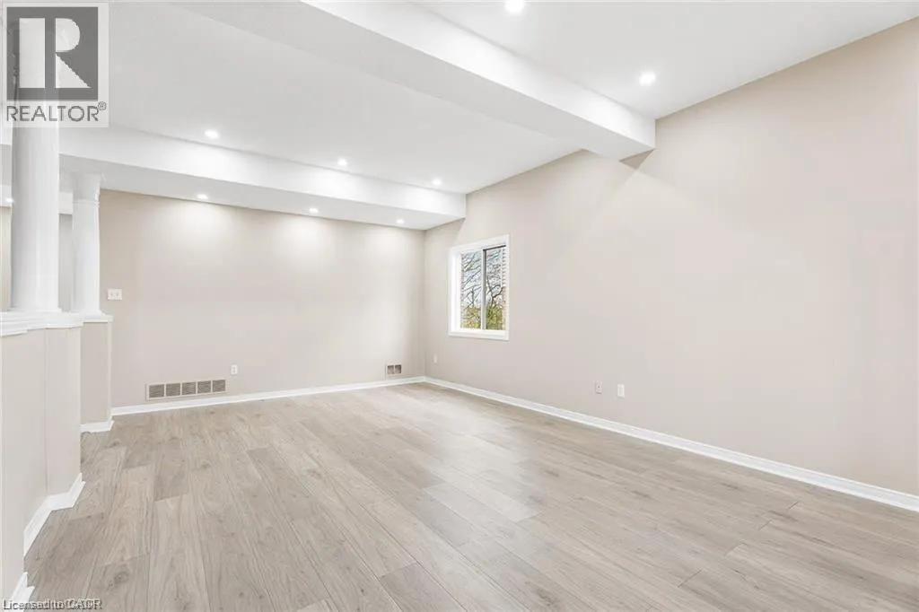 155 ELMIRA Road N Unit# UPPER, #UPPER