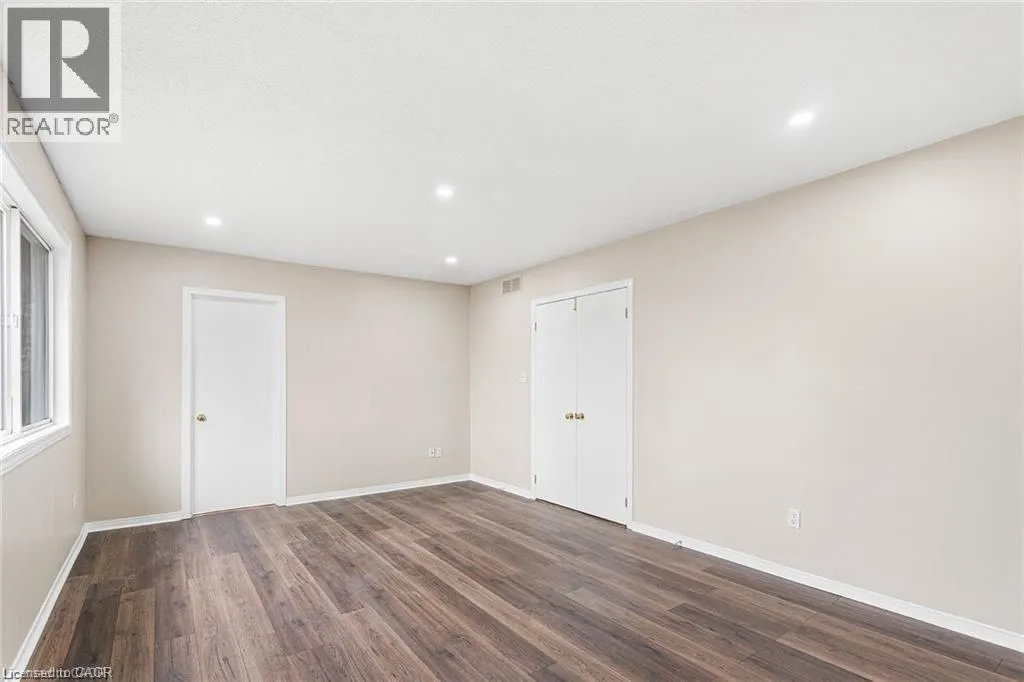 155 ELMIRA Road N Unit# UPPER, #UPPER