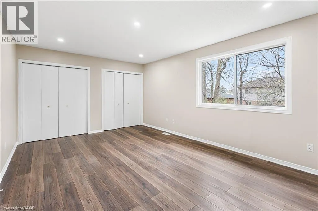 155 ELMIRA Road N Unit# UPPER, #UPPER