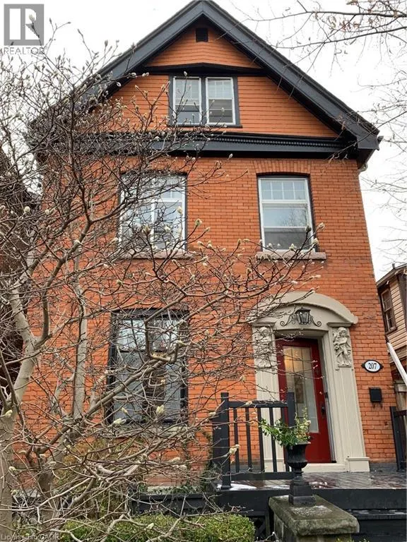 207 CHARLTON Avenue W Unit# MAIN, #MAIN