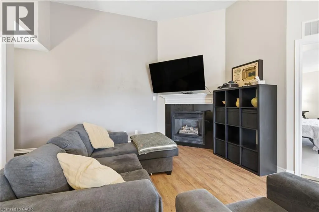 4003 KILMER Drive Unit# 402, #402