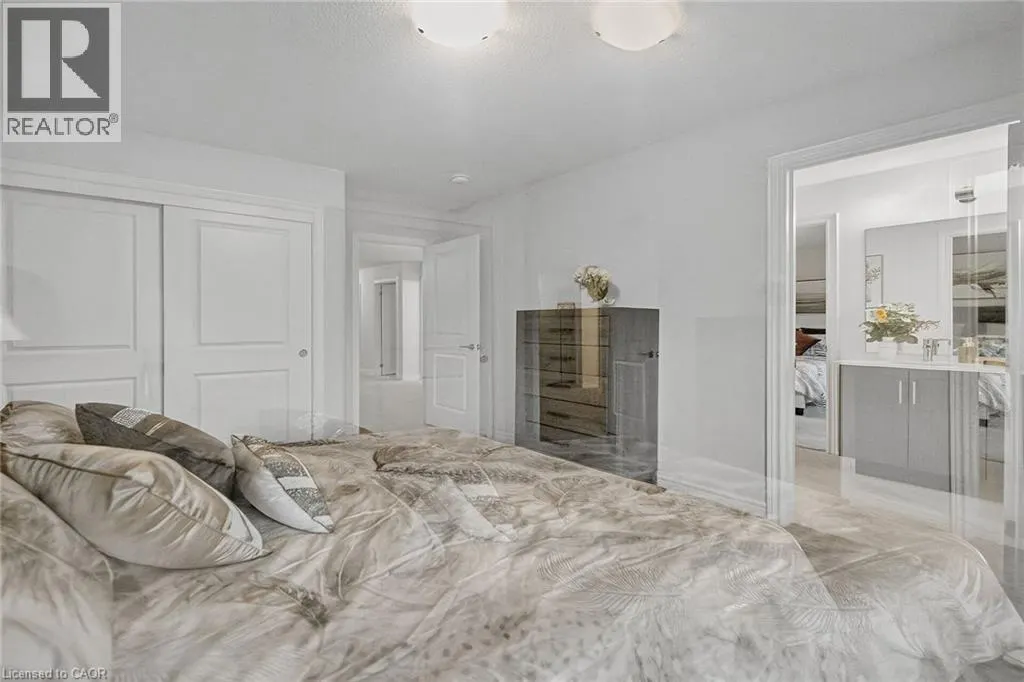 67 STARFIRE Crescent