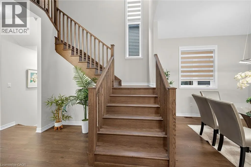 67 STARFIRE Crescent