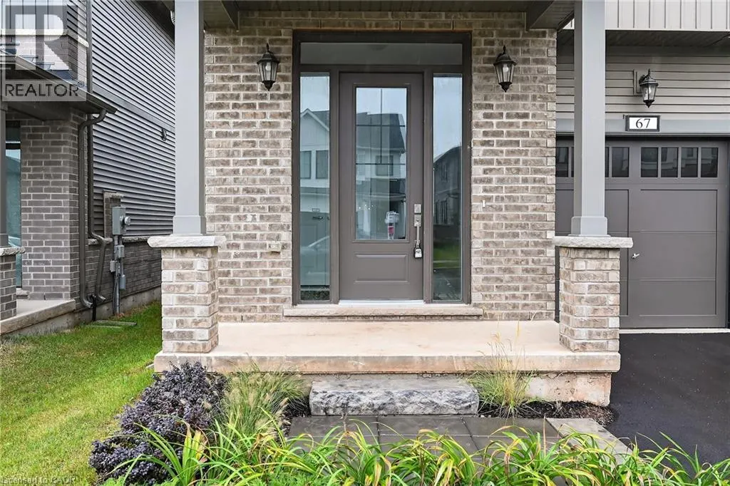 67 STARFIRE Crescent