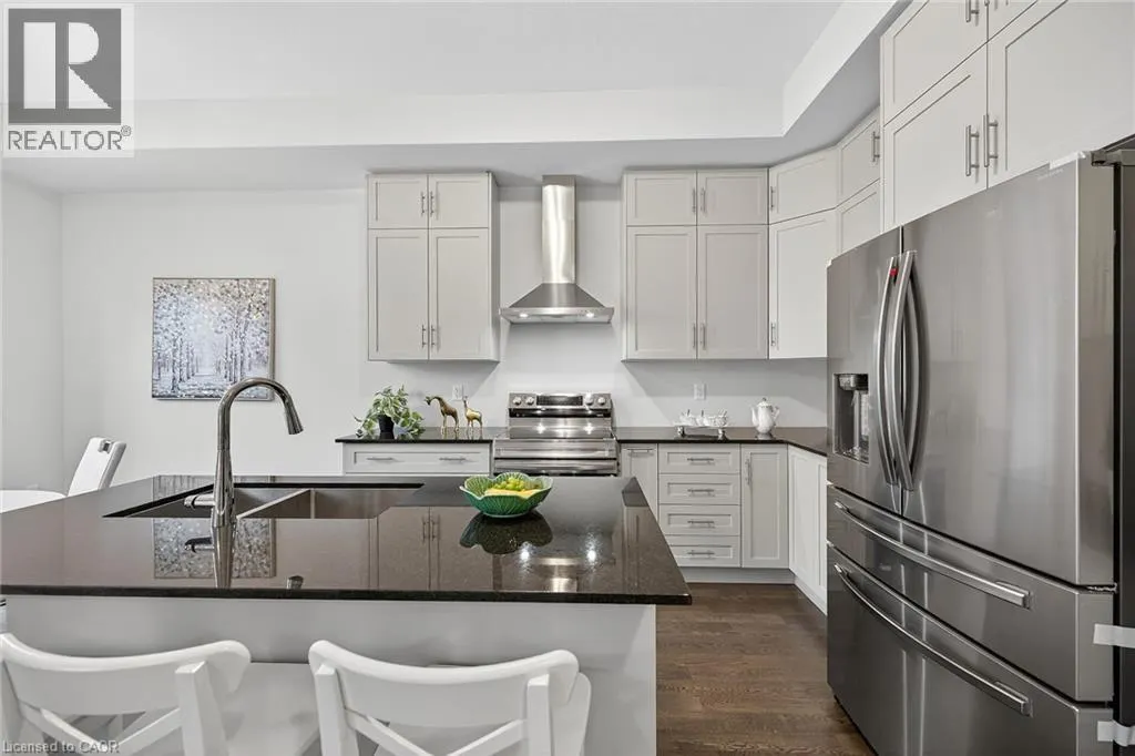 67 STARFIRE Crescent