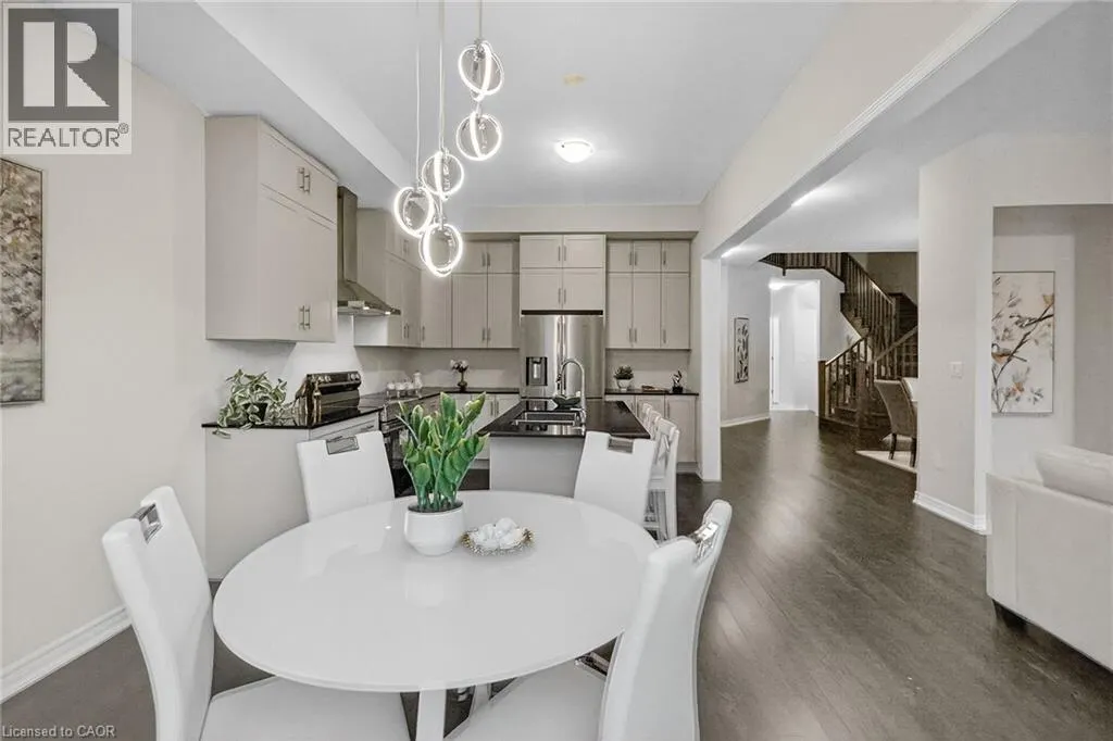 67 STARFIRE Crescent