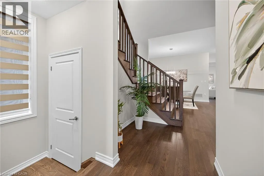 67 STARFIRE Crescent