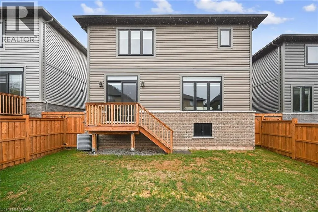 67 STARFIRE Crescent