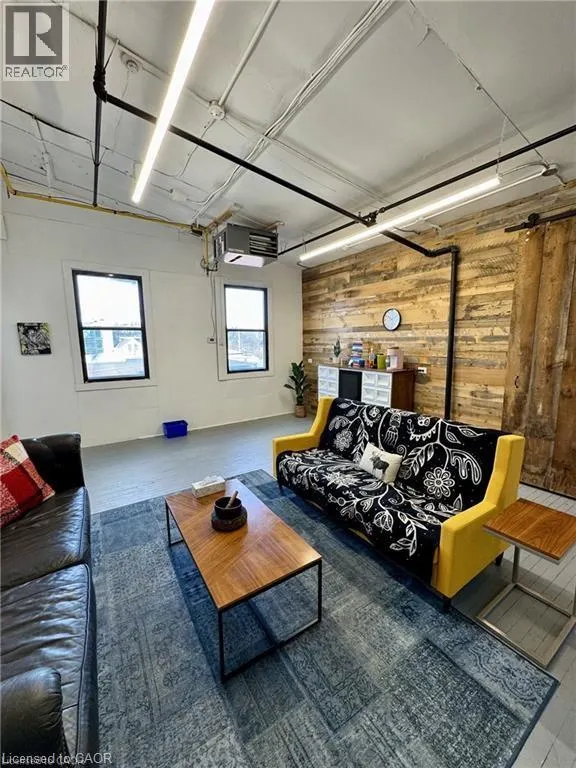 20 PARK HILL Road E Unit# 302, #302