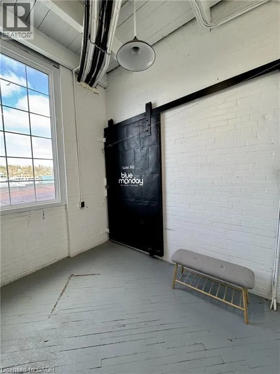 20 PARK HILL Road E Unit# 302, #302