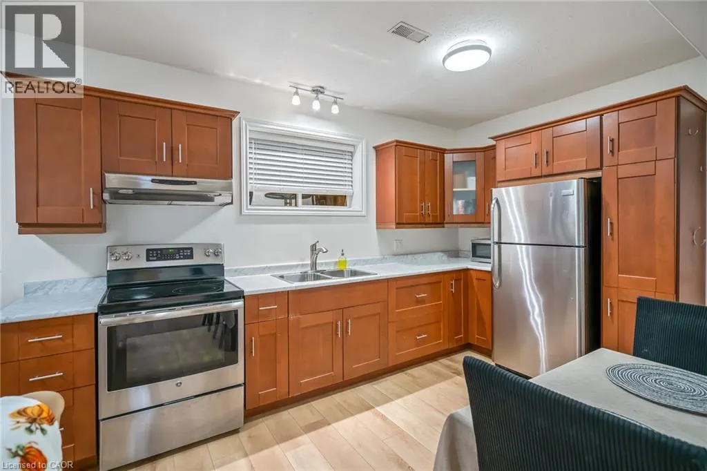 5255 WHITE DOVE Parkway