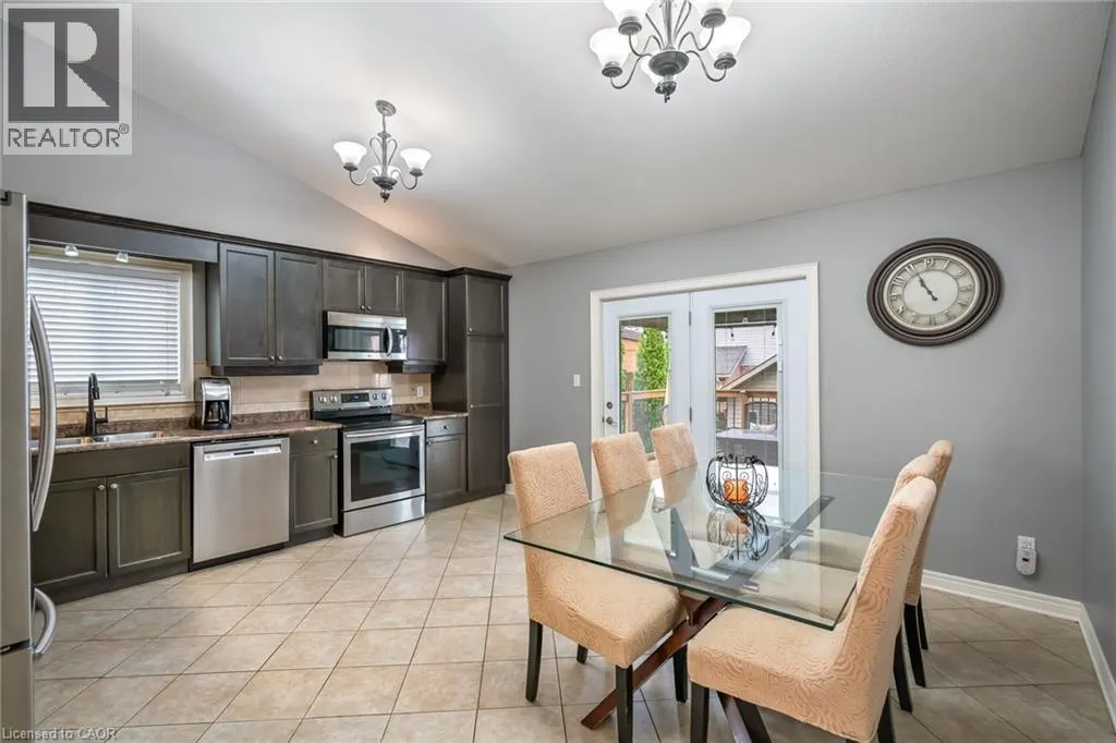 5255 WHITE DOVE Parkway