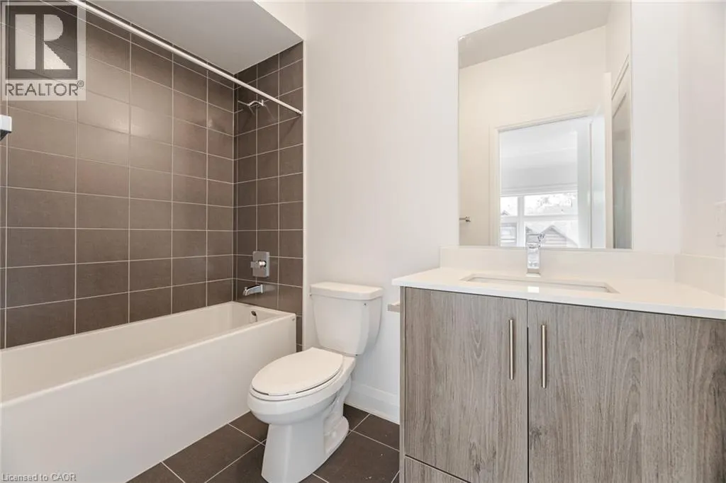 8 LOIS TORRANCE Trail