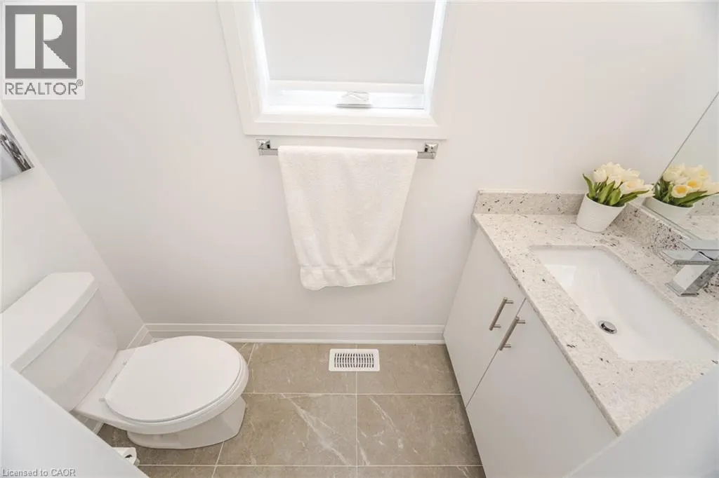 8 LOIS TORRANCE Trail