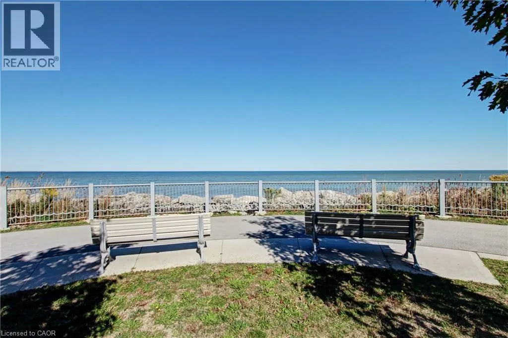 125 SHOREVIEW Place Unit# 219, #219