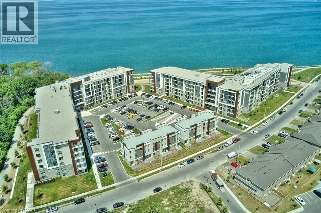 125 SHOREVIEW Place Unit# 219, #219