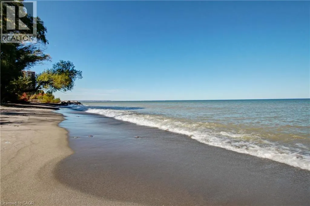 125 SHOREVIEW Place Unit# 219, #219