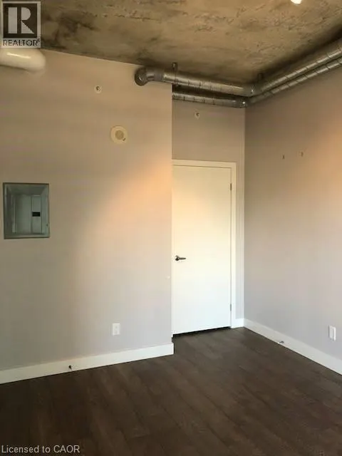 1 VICTORIA Street S Unit# 402, #402