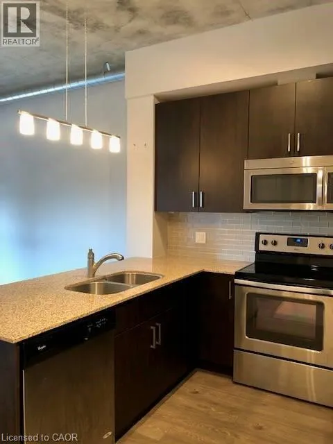 1 VICTORIA Street S Unit# 402, #402