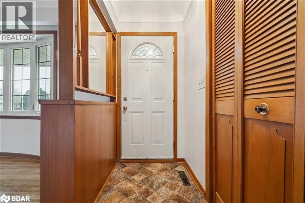 297 LAKESHORE Street