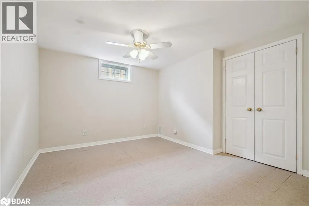 297 LAKESHORE Street