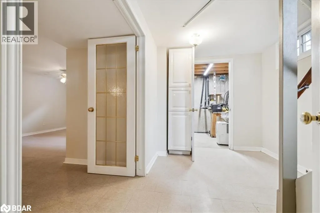 297 LAKESHORE Street