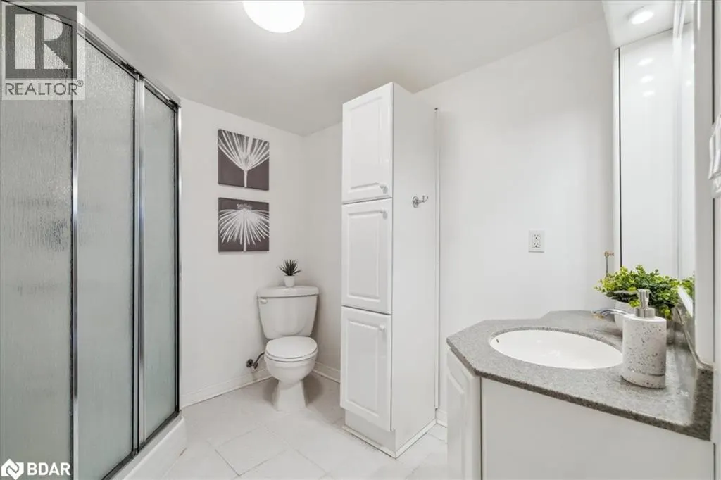 297 LAKESHORE Street