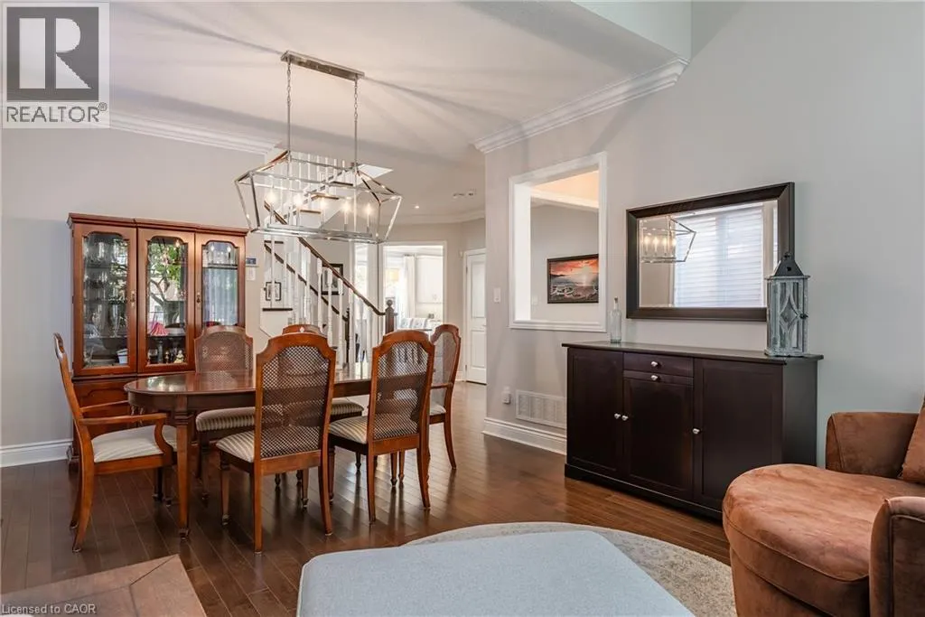 2124 BLACKFOREST Crescent