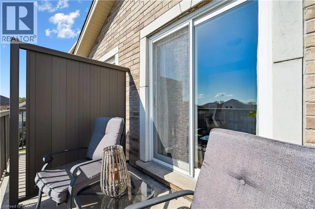 35 MOUNTFORD Drive Unit# 22, #22