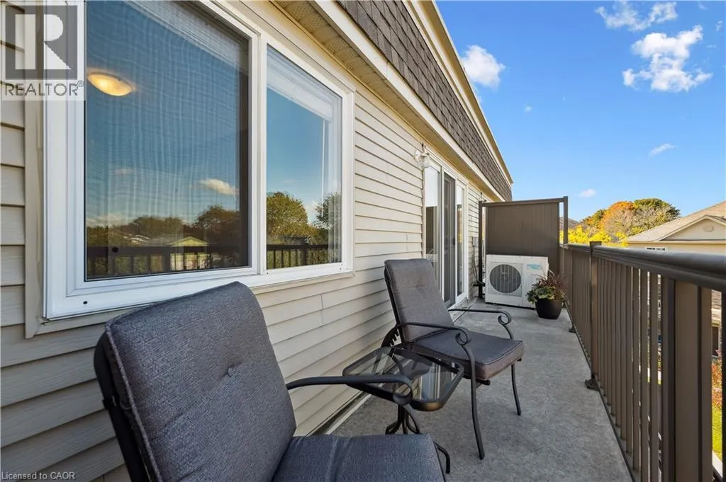 35 MOUNTFORD Drive Unit# 22, #22