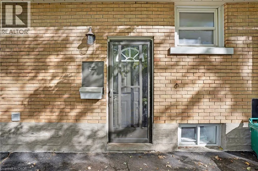 111 FRANKLIN Street N