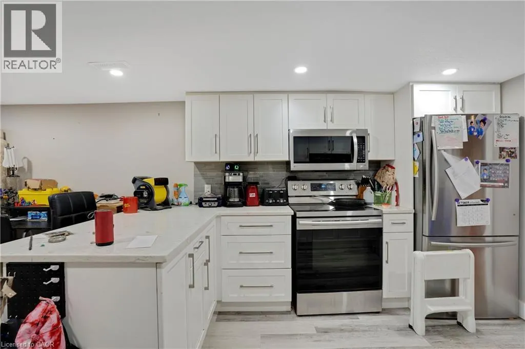 111 FRANKLIN Street N