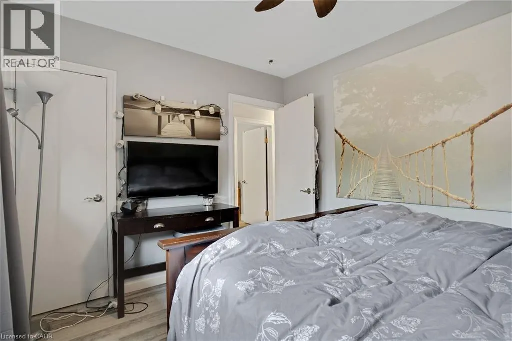 111 FRANKLIN Street N