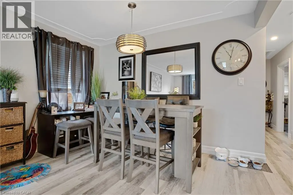 111 FRANKLIN Street N