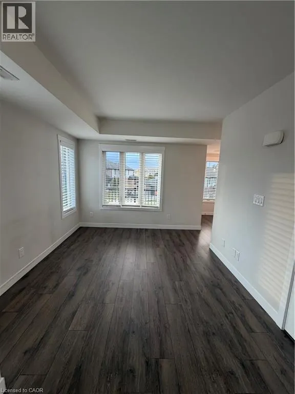 148 ROCHEFORT Street Unit# E, #E