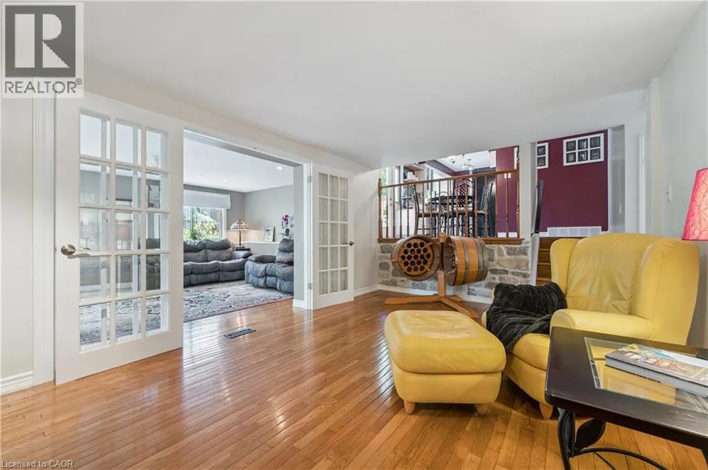 29 SHADYBROOK Crescent