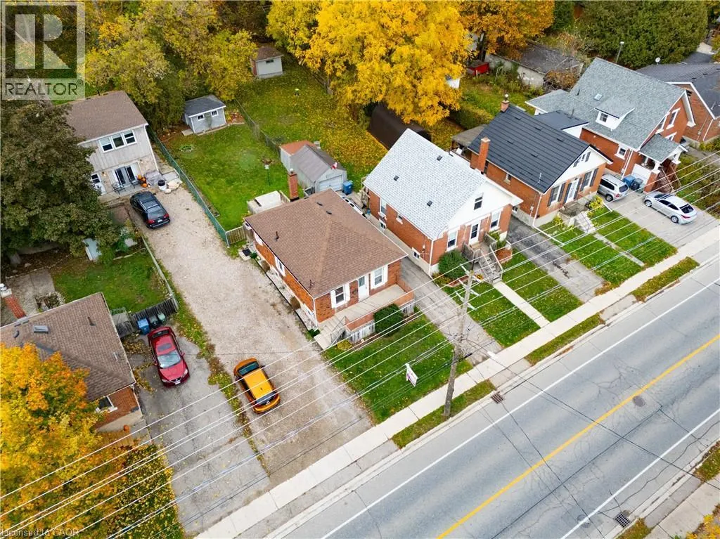 124 ELIZABETH Street