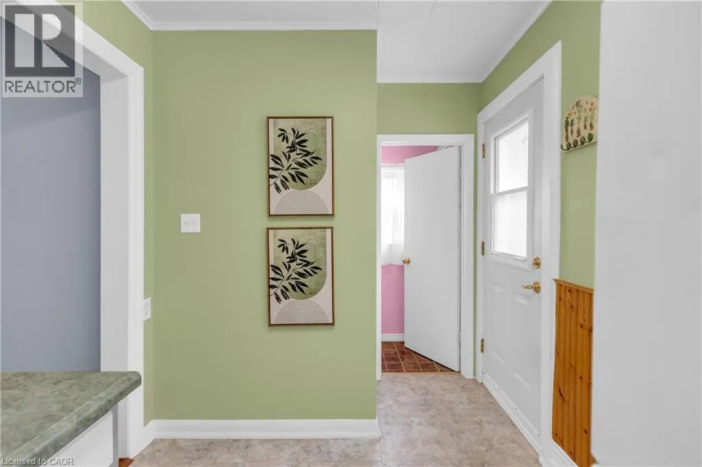 124 ELIZABETH Street