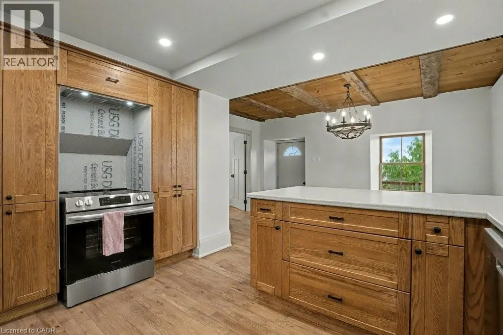 777 LYNDEN ROAD Road