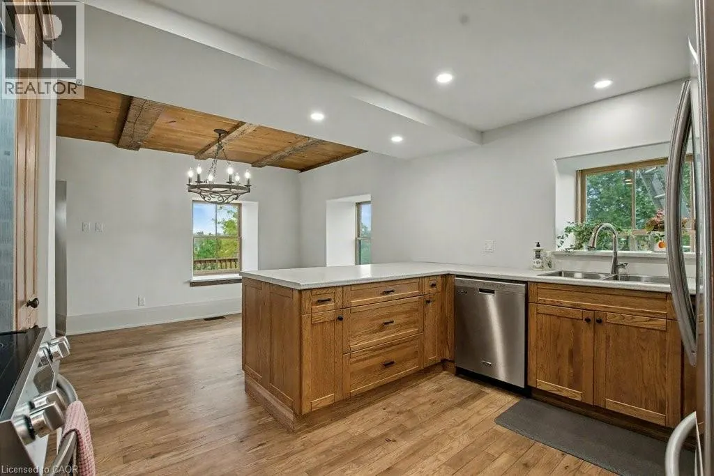 777 LYNDEN ROAD Road