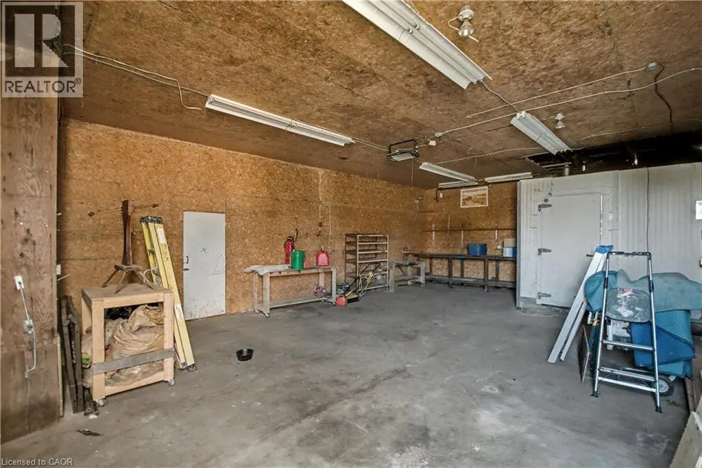 777 LYNDEN ROAD Road