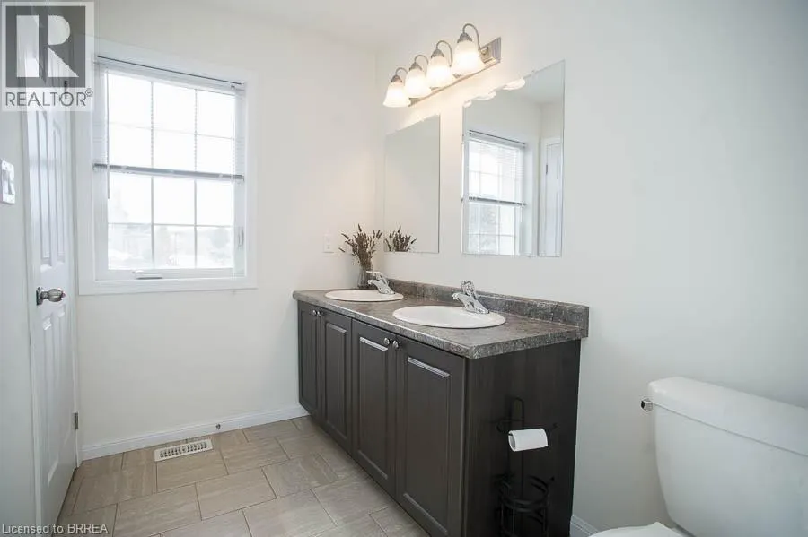 21 DIANA Avenue Unit# 22, #22