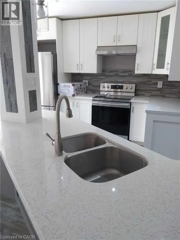 2502 POSTMASTER Drive