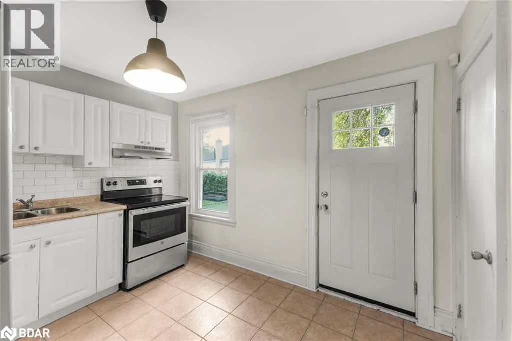 118 MOUNTVILLE Avenue