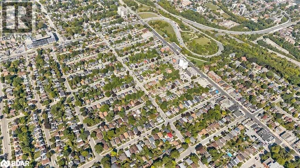 118 MOUNTVILLE Avenue