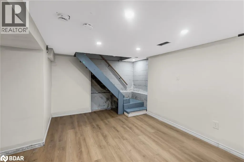 118 MOUNTVILLE Avenue