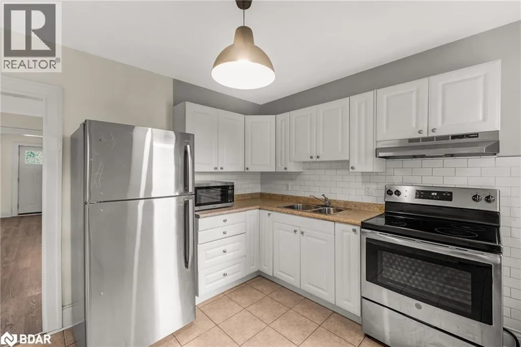 118 MOUNTVILLE Avenue